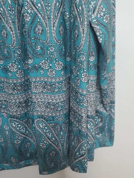 Women's Teal Paisley Long-Sleeve Top - Casual Scoop Neck - Picture 4 of 7